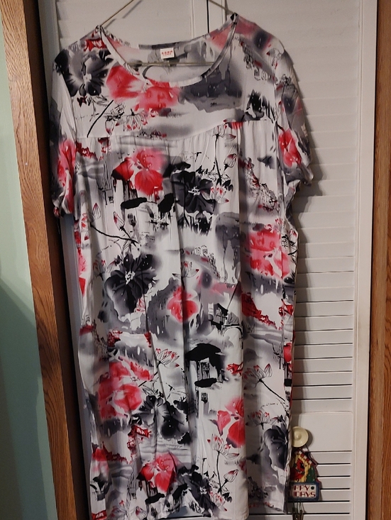 Dresses & Skirts - Floral Watercolor  Dress in White, Pink & Black